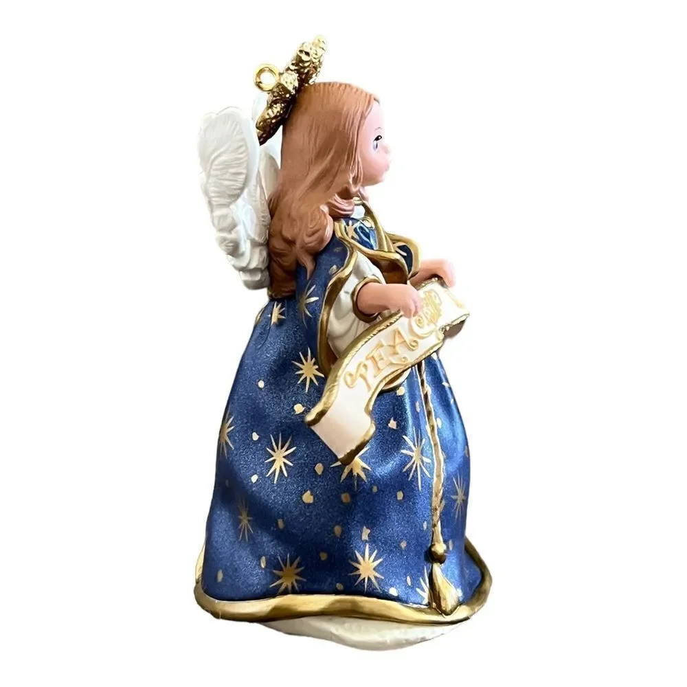 Hallmark 1999 Angel of The Nativity Madame Alexander Holiday Angels Series #2